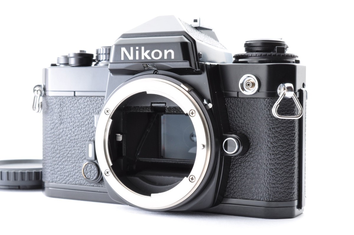 Nikon FE ブラック Body Nikon FE - Black - Boxed -