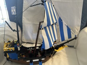LEGO Pirates: Caribbean Clipper Complete Used Set.