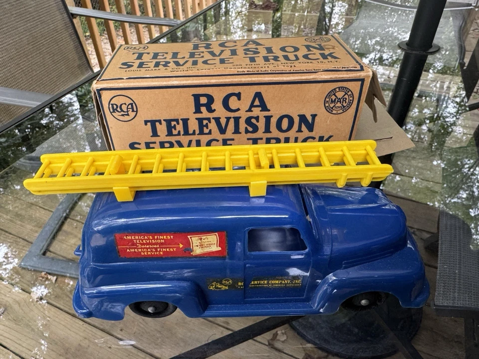 Camión de servicio de televisión Marx Toys 1948 azul RCA en caja original con escaleras Foto 3 de 4