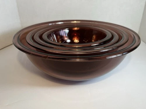 Pyrex Cranberry Purple Nesting Mixing Bowls Glass 322 323 325 326 Set of 4 VTG