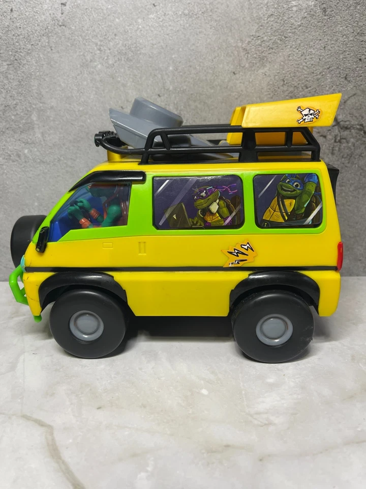 TMNT Mutant Mayhem Pizza Blaster Van Vehicle with Pizza Slice Remote (works!) - Image 2 of 4