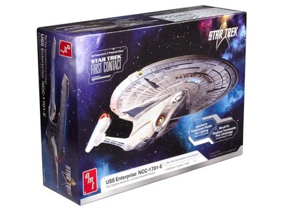 AMT1405M  Star Trek U.S.S Enterprise NCC-1701-E (Translucent) 1:1400 Scale Model