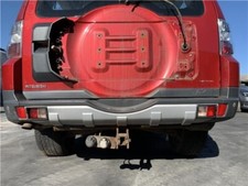 Pare-choc arrière Mitsubishi MONTERO