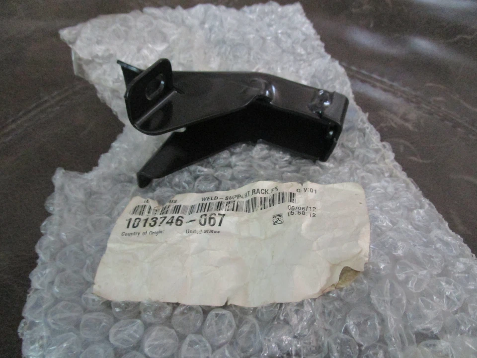 POLARIS ATP330 MAGNUM 325 330 500 SOPORTE PORTAEQUIPAJES DELANTERO 1013746-067 Foto 2 de 2