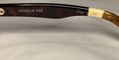 Toms Unisex Charlie Rae One For One Sunglasses With Light  display picture 3