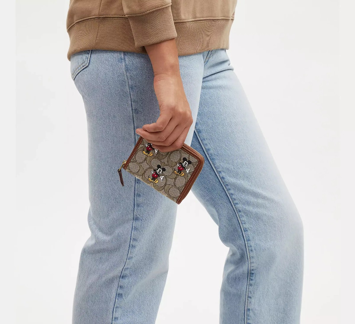 NWT Disney X Coach Small Zip Around Wallet With Holiday