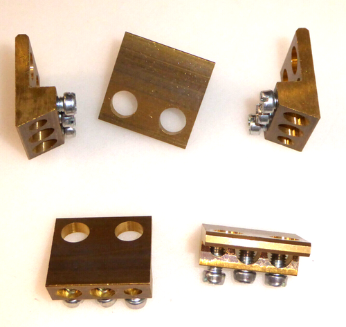 5 x Brass Legrand Connectors with 3 Outgoing Terminals - Picture 5 of 5