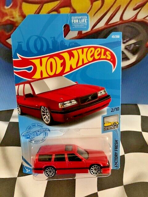 Hot Wheels 2021 HW Factory Fresh 2/10 043 Volvo 850 Estate RED 10SP