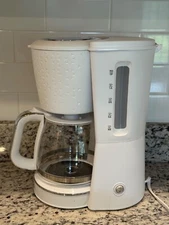 HADEN STARBECK COFFEE MACHINE, 10 CUP  DRIP COFFEE MAKER, WHITE