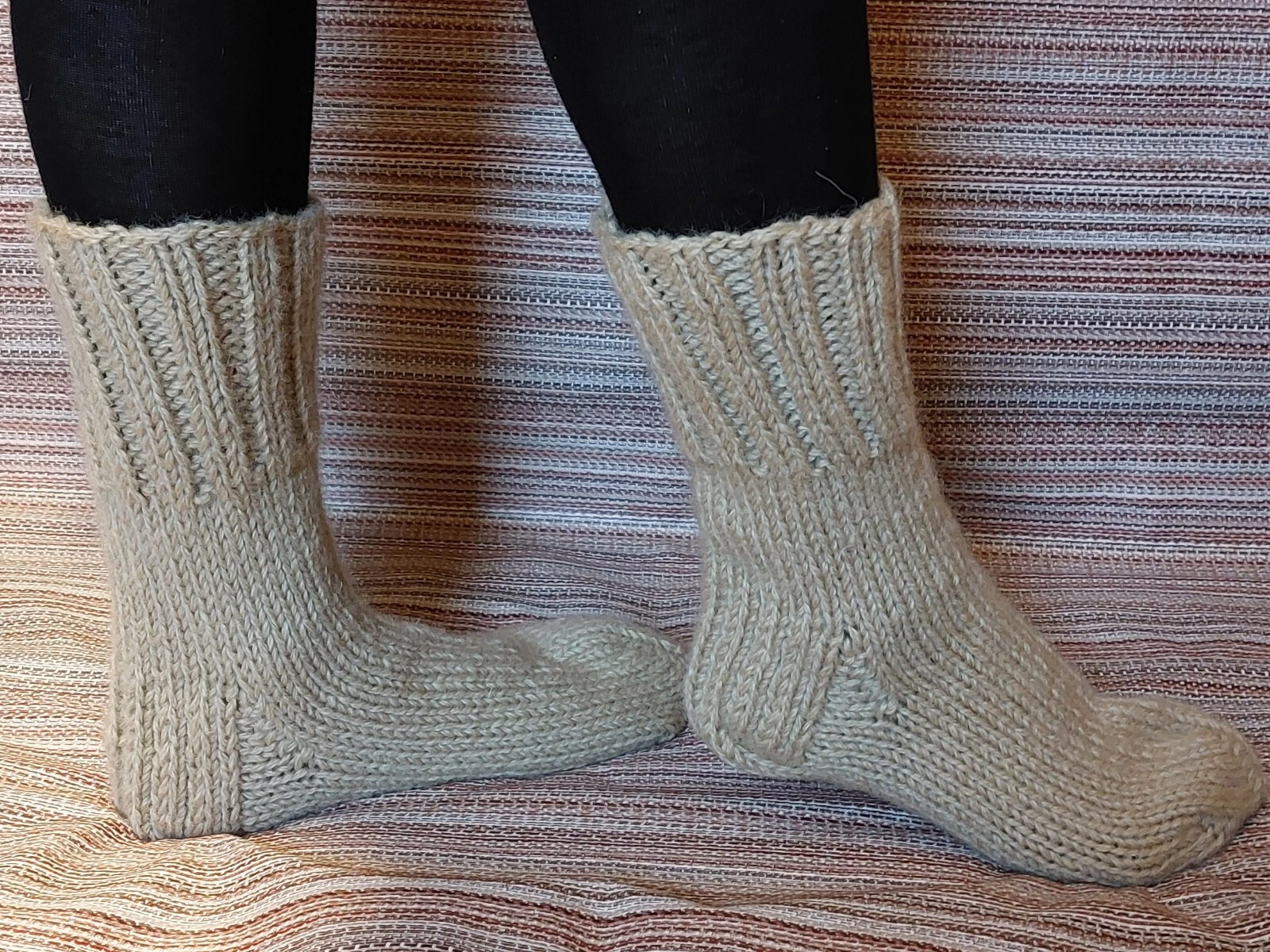 Womens Hand Knitted Socks Natural 100% British sheep wool Beige UK 8/ 8,5 winter