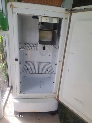 冷蔵庫・冷凍庫 1941's Vintage GE Refigerator  U.S vintage 1941 GE refrigerator repair help needed | Automatic