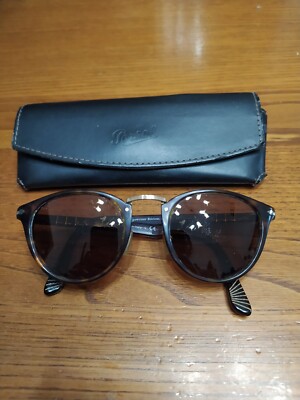 Persol ペルソール サングラス　タイプライターエディション49-22 Persol ペルソール サングラス タイプライターエディション49-22