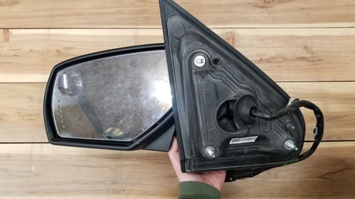 2014-2017 GMC Sierra Driverside Mirror, Used-OEM- NO MIRROR CAP
