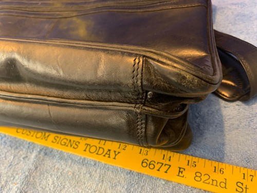 Tony Perotti Black Leather Briefcase Business Bag NO KEY WEAR ON BOTTOM - Picture 12 of 23