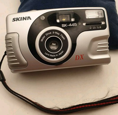 Vintage 35mm film camera SKINA SK-445. Tested. With automatic flash.