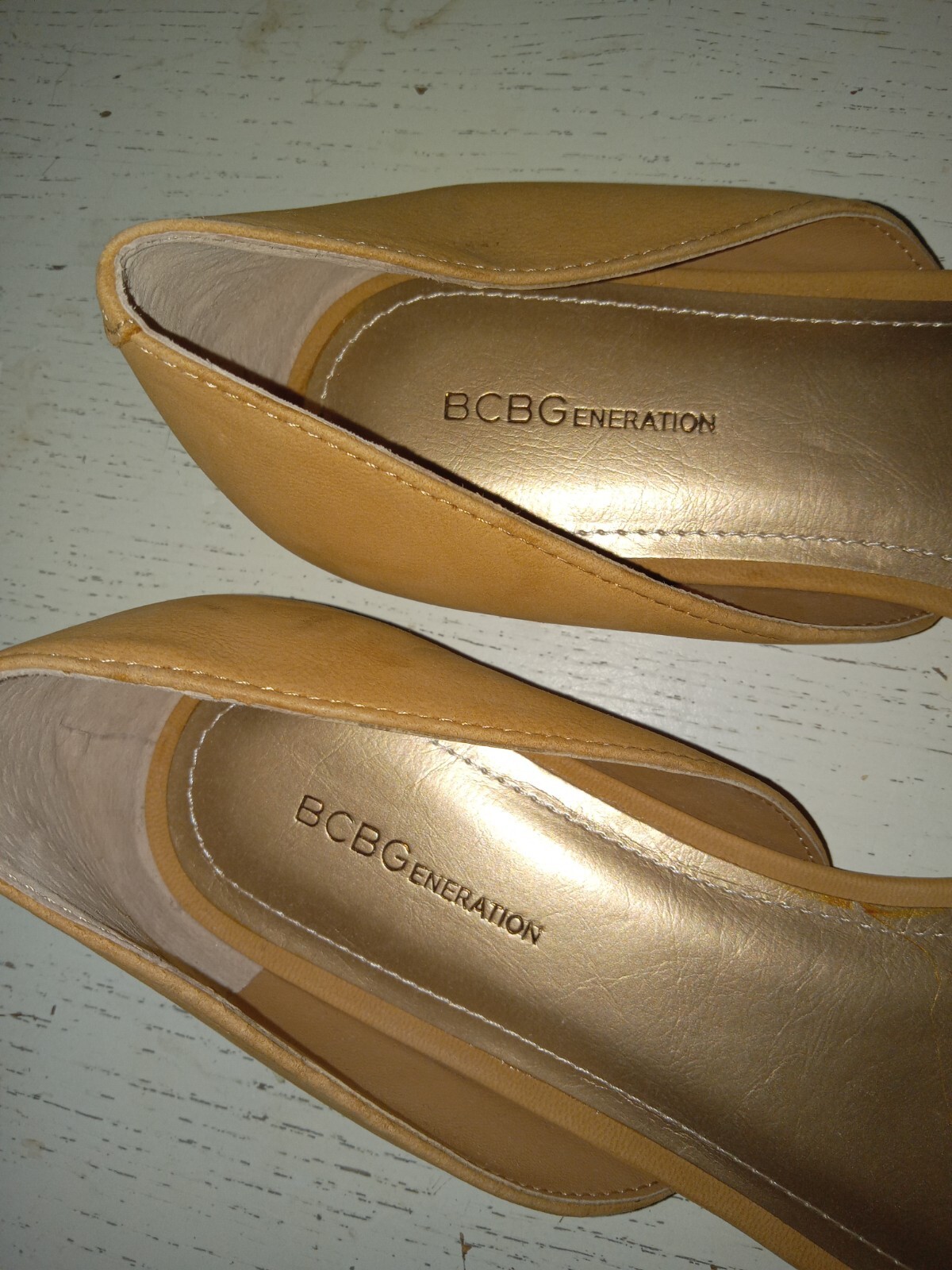 BCBGeneration Solid Beige Women's Flats Shoes Sz … - image 2