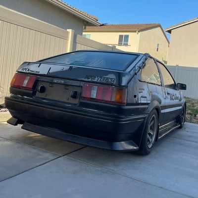 KBD Body Kits Heck Stoßstangen für Toyota Corolla AE86 1983-1987, Polyurethan