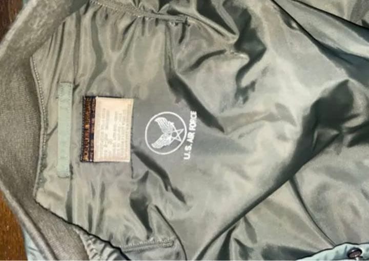 Buzz Rickson's B-15D Custom Flight Jacket Size 36… - image 4