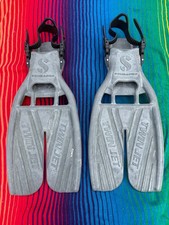 SCUBAPRO Twin Jet FINS Gray SMALL Open Heel SCUBA Snorkel USA Natures Wing Split