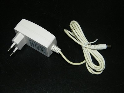 Tween Light DC500 Umschaltadapter Adapter 12V DC 12W                         **8