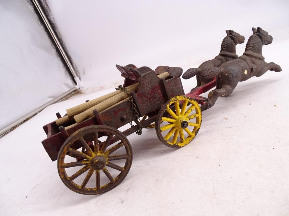 Ancien Jouet En Fonte De 1906 : Chariot Fermier Tiré Par Des Bœufs, Marque Arcade / Kenton / Hubley ?