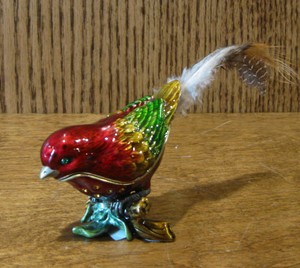 Jeweled-Trinket-Box-J981-BIRD-w-FEATHER-TAIL-NIB-From-Retail-Store-Welforth