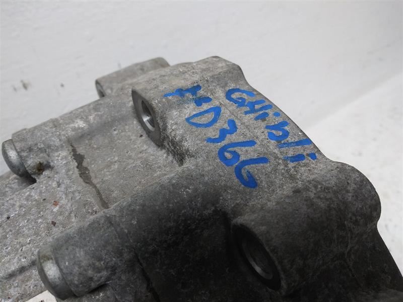 2015 Maserati Ghibli OEM Transfer Case 75K Miles ID 06700081380 Fits 14-17