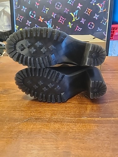 Dr. Martens Hurston Chelsea Stiefel mit Absatz Damen Größe 10 schwarz Sendal Leder - Bild 8 von 14