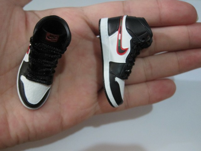 aj1 orange