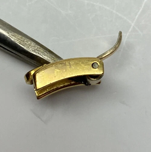 Hebilla de reloj vintage de 6 mm Omega estilo antiguo emblema chapado en oro amarillo de 10 k Foto 4 de 4