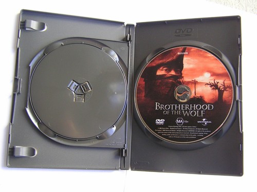 BROTHERHOOD OF THE WOLF (2001) DVD MOVIE 2 DISCS Samuel Le Bihan, Mark Dacascos - Picture 6 of 6