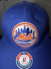 Vintage New York Mets  Hat From Twin Enterprise Size 7 5/8 & 7 3/4 Fitted Hat