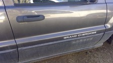 Local Pickup Only Passenger Right Front Door Fits 99-04 Grand Cherokee 283107