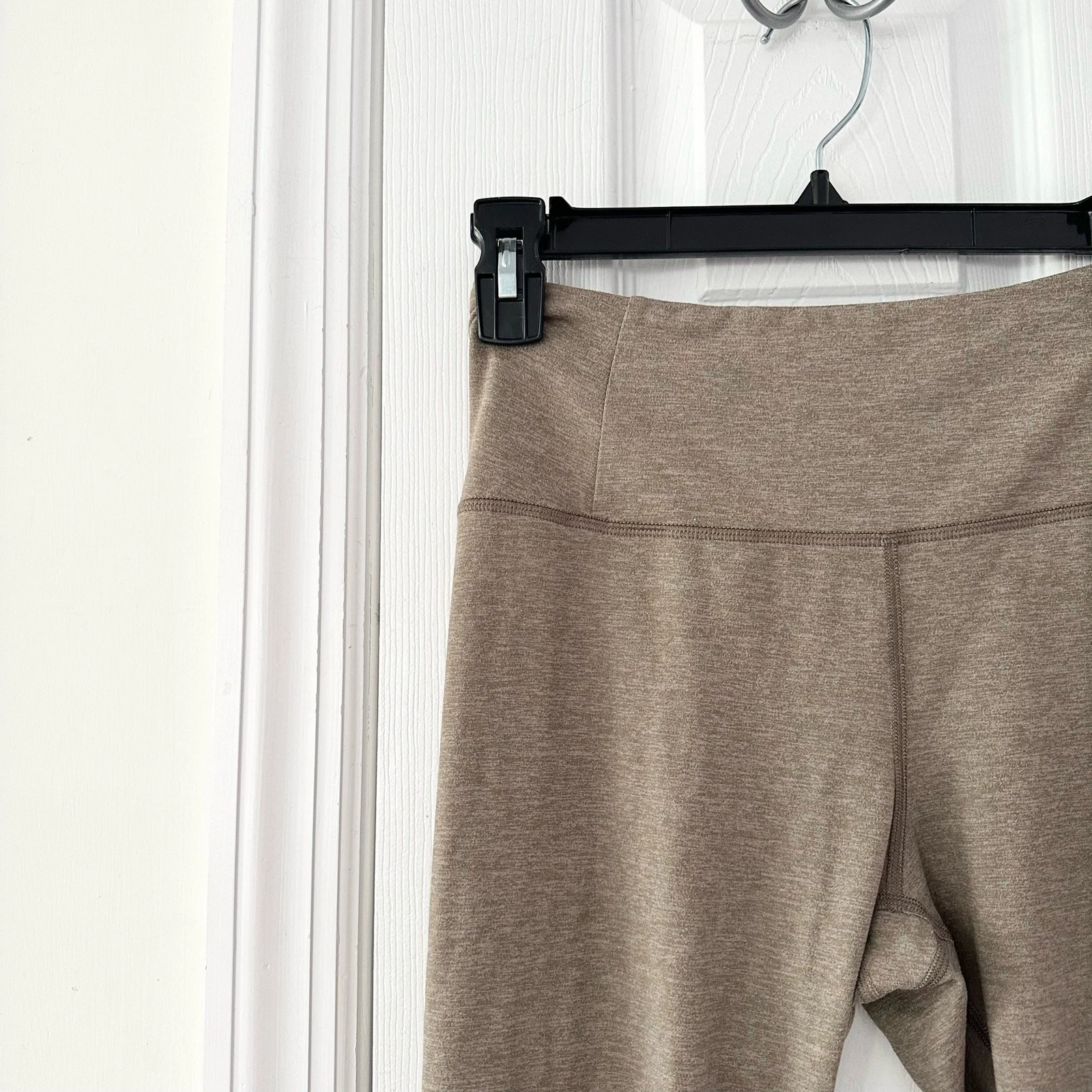 girlfriend-collective reset athleisure loungewear leggings