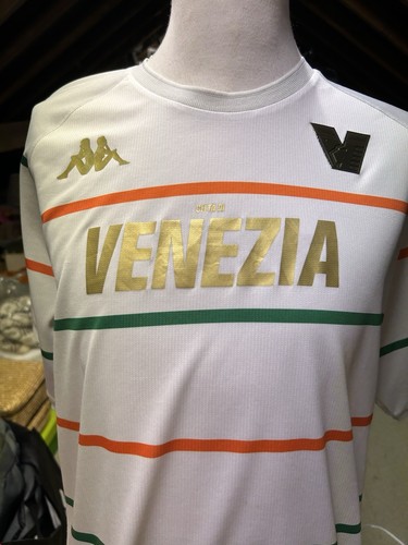 Venezia Away Football Shirt 2022-23 - Picture 2 of 8
