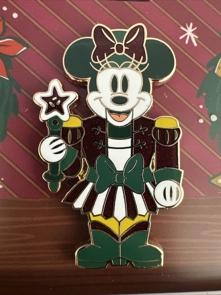 Set Of 4. Disney Holiday Gift Card DLR Christmas Nutcracker LE5000 Pin - image 3 of 4