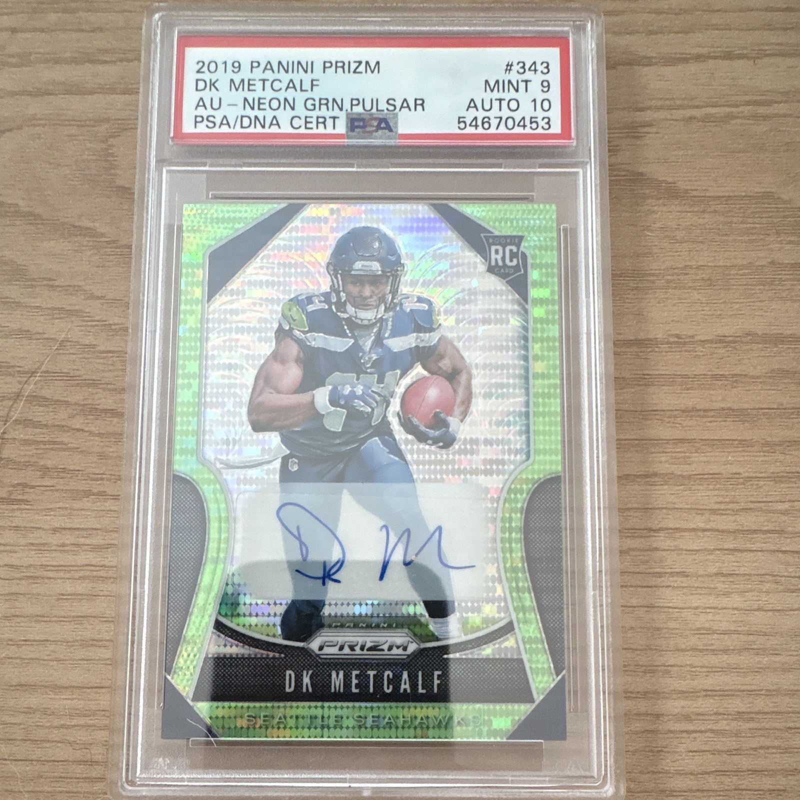 2019 Prizm DK Metcalf RC Rookie Auto Neon Green Pulsar PSA 9 Auto 10 #343