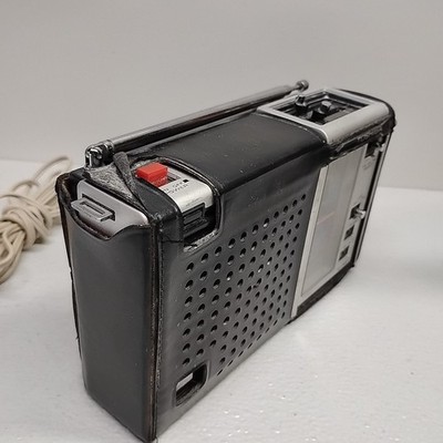 Vintage Toshiba Solid State Radio FM/SW/MW 3 Band IC-700 ICFET | eBay