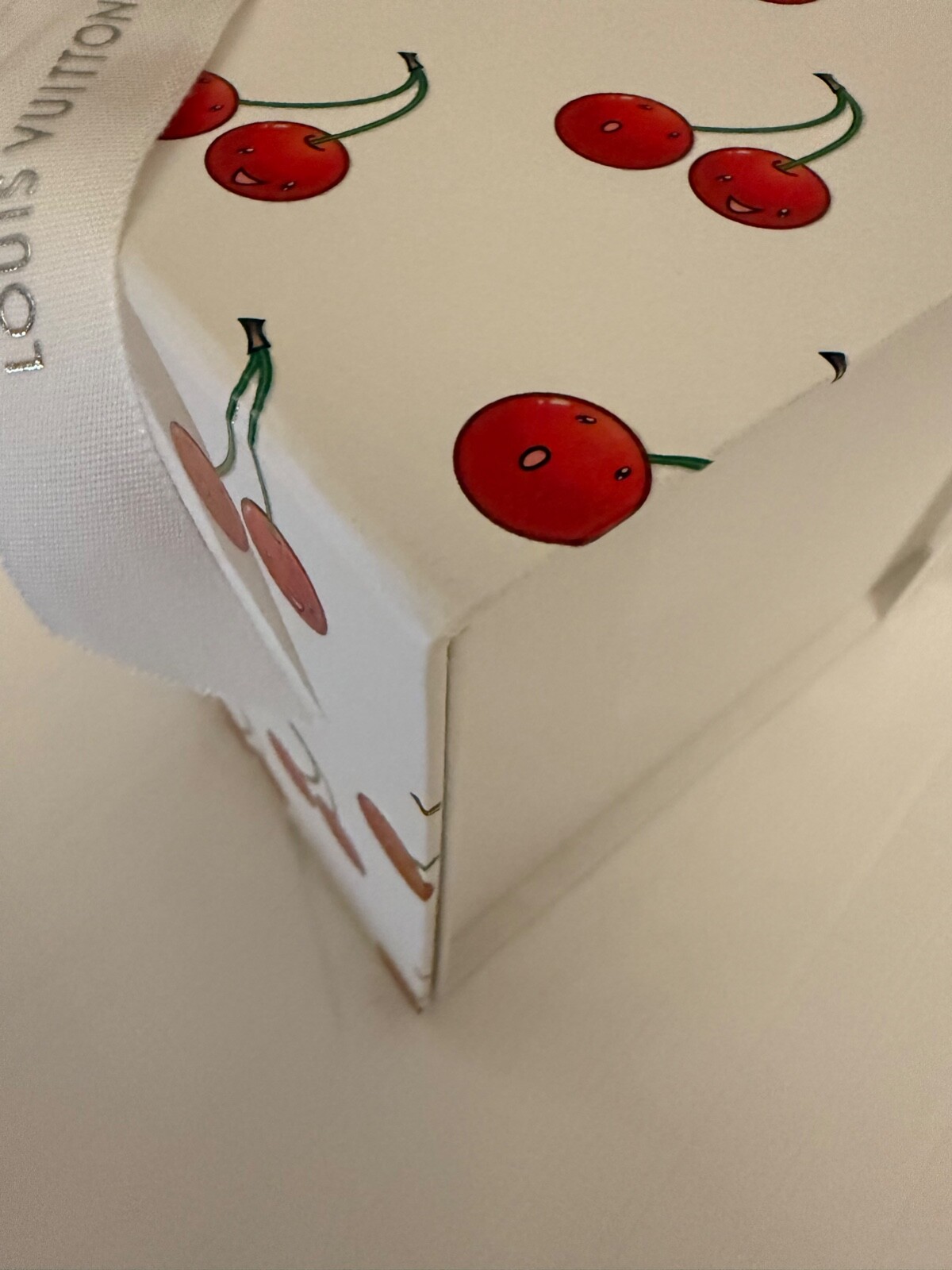 Louis Vuitton Murakami CHERRY EMPTY CARDBOARD BAG… - image 6