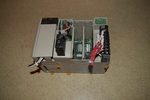  OMRON PROGRAMMABLE CONTROLLER POWER SUPPLY PA203 (R13)