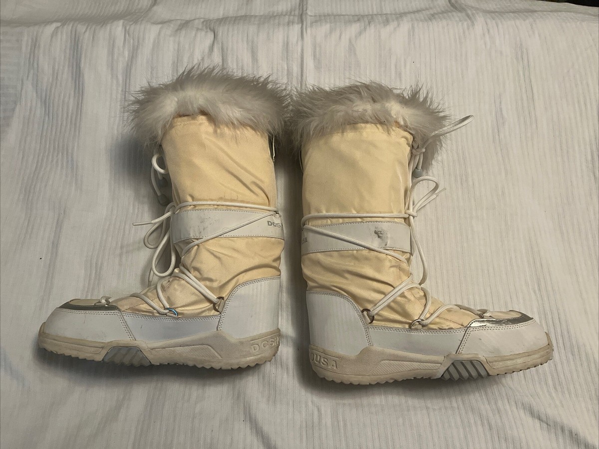 DC CHALET SE 301818 White womens Size Medium 7L/8L BOOTS WINTER