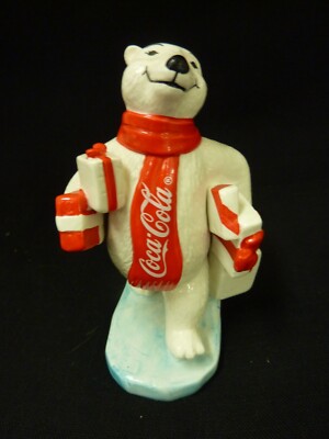 アンティーク雑貨 VINTAGECoca-Cola PolarBear 1997 Enesco ENESCO COCA COLA VINTAGE 1997 CERAMIC POLAR BEAR CARRYING PRESENTS