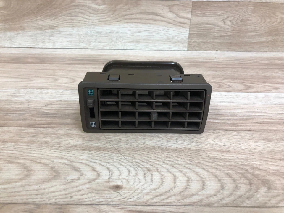 MASERATI BITURBO OEM TABLERO DELANTERO AC VENTILACIÓN REJILLA CONDUCTO 83-87 Foto 4 de 4