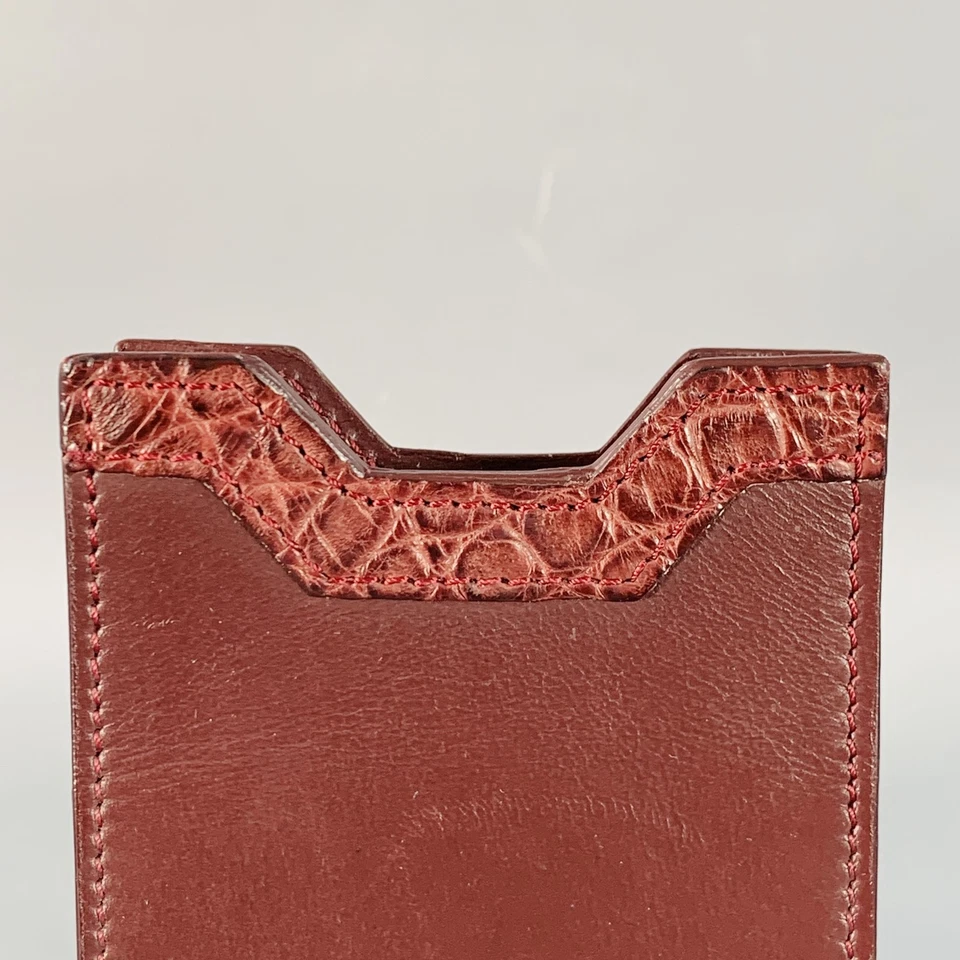 Bolsa para iPhone BRIONI tamanho único couro borgonha acabamento jacaré - Imagem 2 de 4