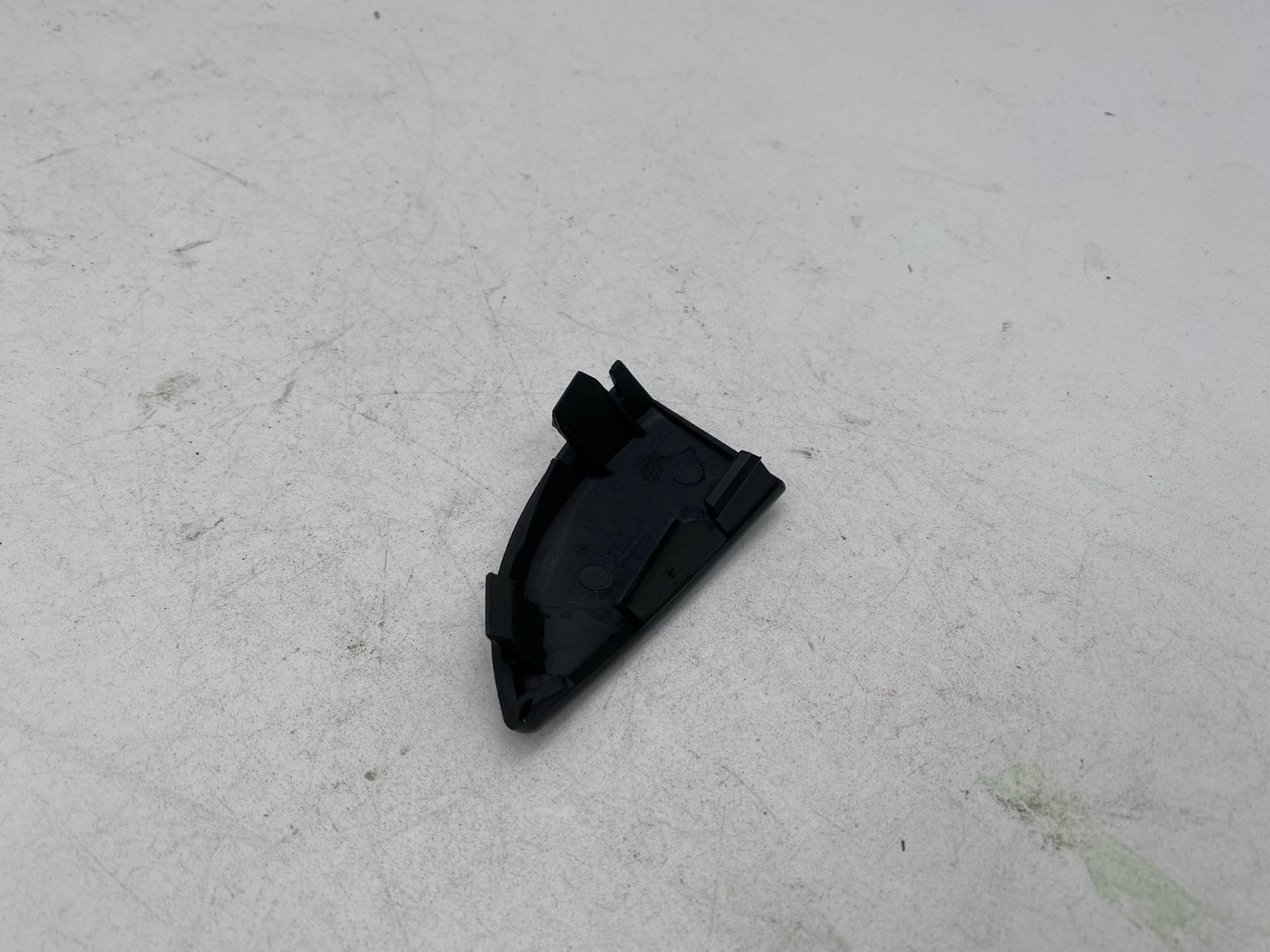 Maserati GranTurismo M145 Interior Door Grab Handle Trim LHS OEM 069914148