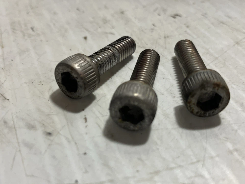 1998 Yamaha Royal Star Deluxe 1300 Side Cylinder Head Cover, Front Left (Oem) Foto 4 de 4