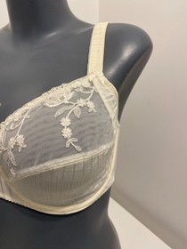 Lise Charmel Ivory Bra 34G Underwired Full Cups Lace Supportive Strap Bridalwear