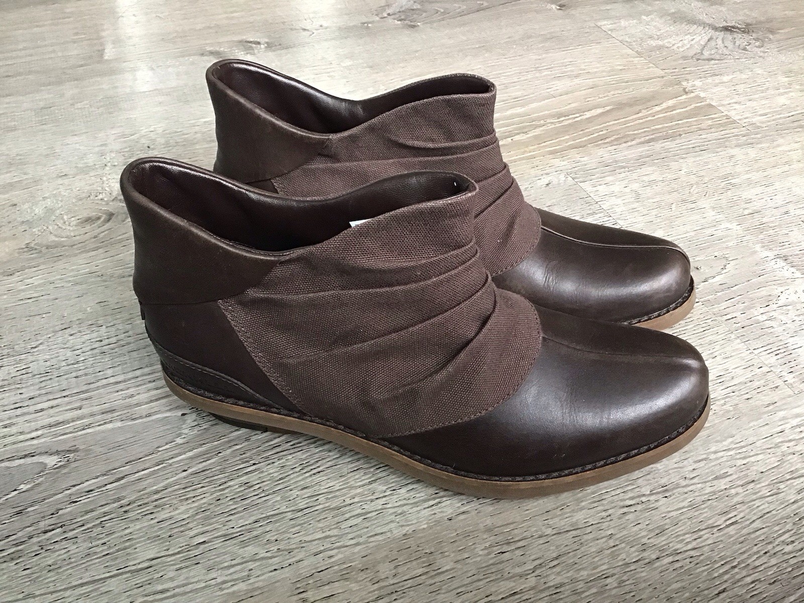 Scarpe stivali Merrell da donna Adaline Bluff Bracken in pelle marrone 7 J45624