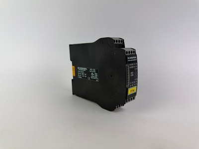 1x Schmersal AES 1235 Safety Monitoring Module 24VDC (B300 / Q300)