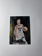 2025 Panini WNBA Select Concourse #36 Courtney Vandersloot
